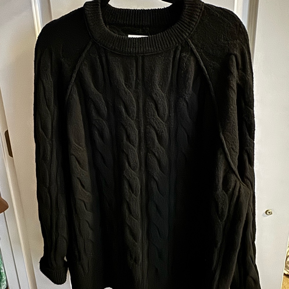 aerie Black Cable Knit Crewneck Sweater